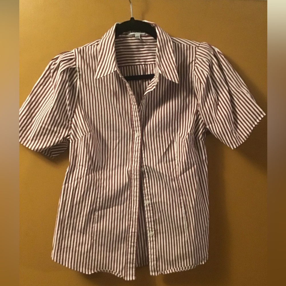 Express Women's Short-Sleeve Button-Down Shirt — White and Burgundy Stripes